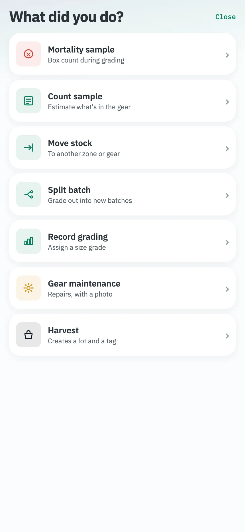 The record screen listing seven things a farmer can log: mortality sample, count sample, move stock, split, grading, gear maintenance, and harvest.
